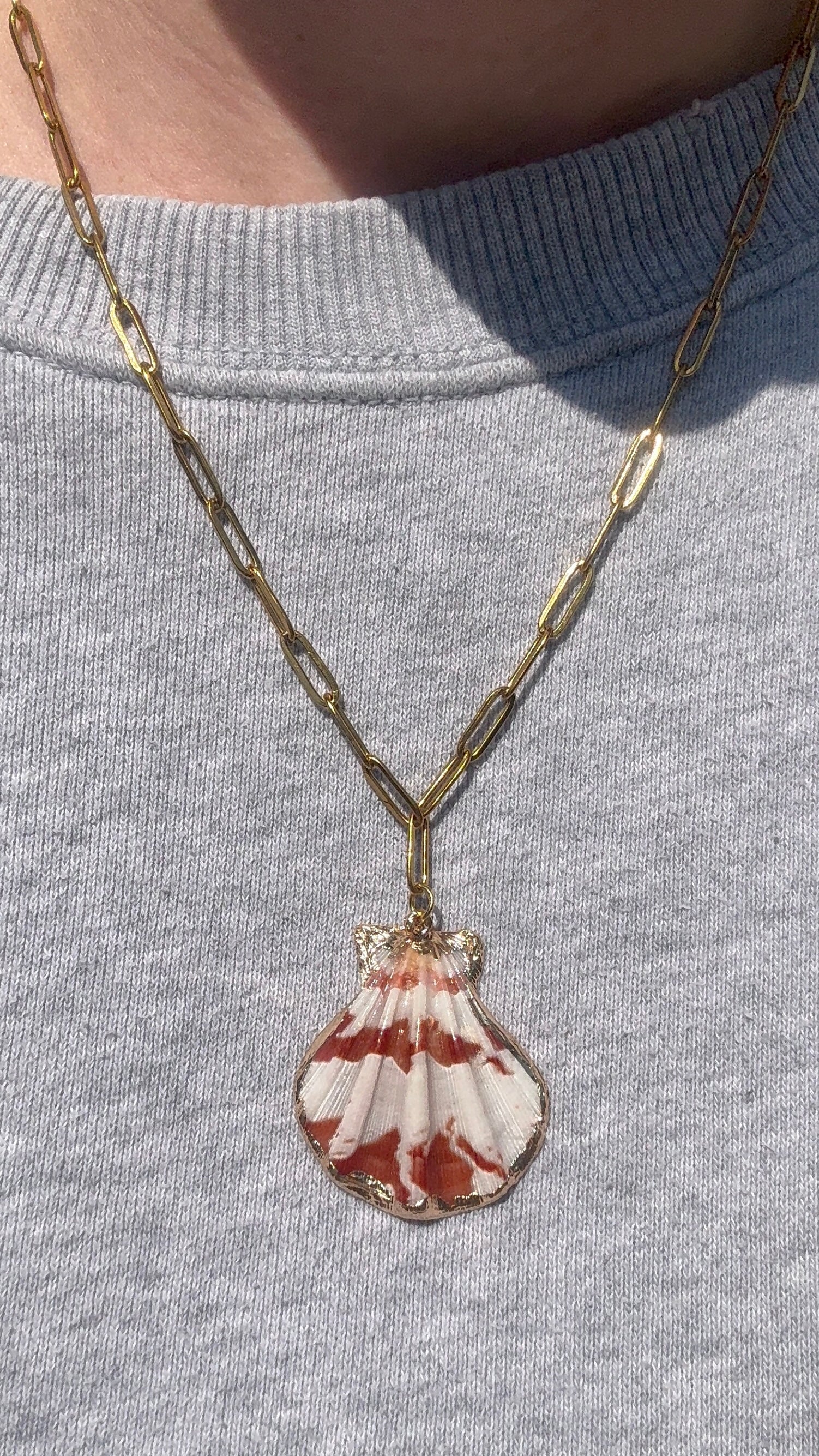 Scallop Sunset Necklace